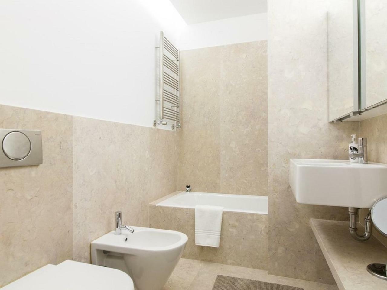 Chiado Premium By Homing Apartment Lisbon Exterior photo